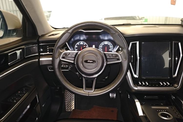Used Zotye T700 2017 1.8T Dual-Clutch Luxury Model Steering Wheel