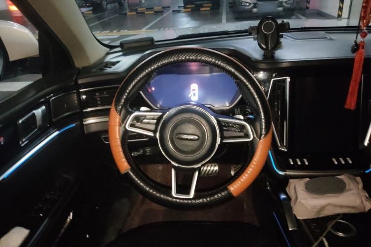 Used Zotye T700 2017 1.8T Dual-Clutch Prestige New Year Edition Steering Wheel