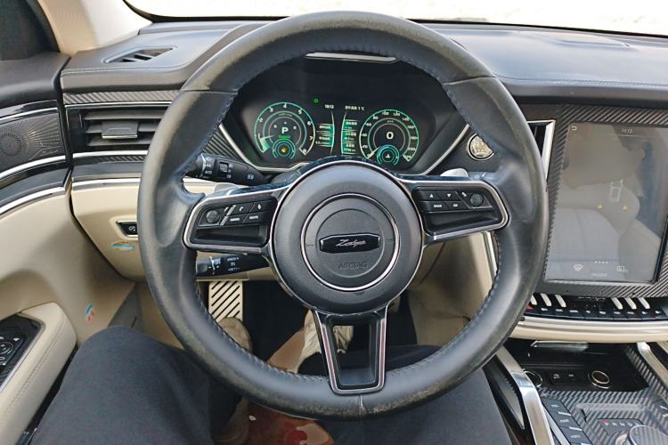 Used Zotye T700 2017 1.8T Dual-Clutch Prestige Model Steering Wheel