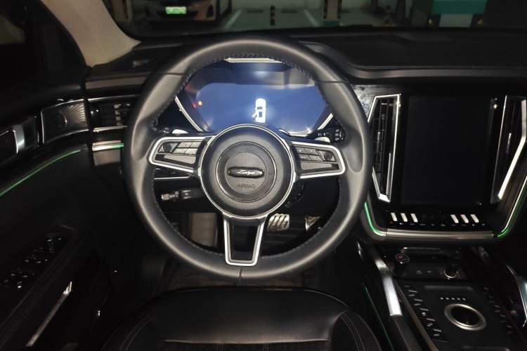 Used Zotye T700 2017 1.8T Dual-Clutch Prestige Model Steering Wheel