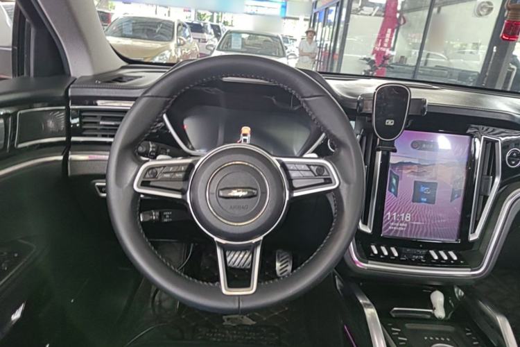 Used Zotye T700 2017 1.8T Dual-Clutch Prestige Model Steering Wheel