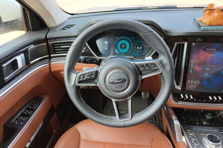 Used Zotye T700 2017 1.8T Dual-Clutch Prestige Model Steering Wheel