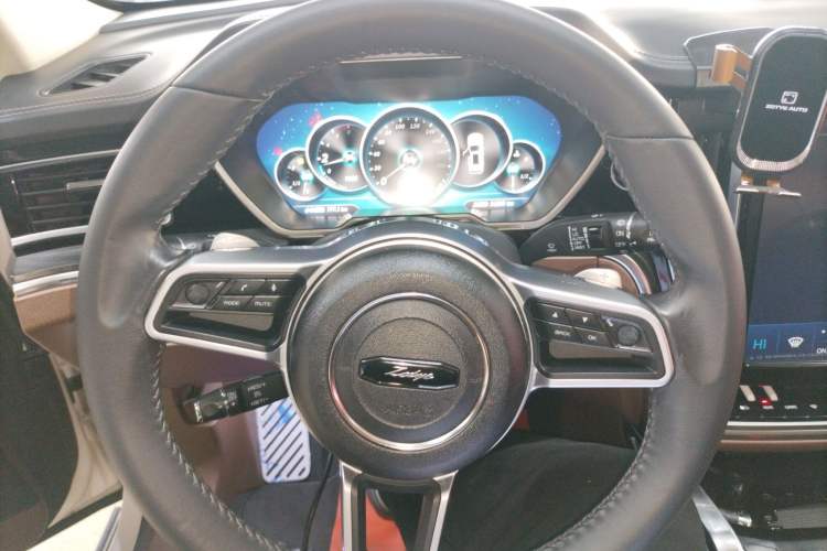 Used Zotye T700 2017 1.8T Dual-Clutch Prestige Model Steering Wheel