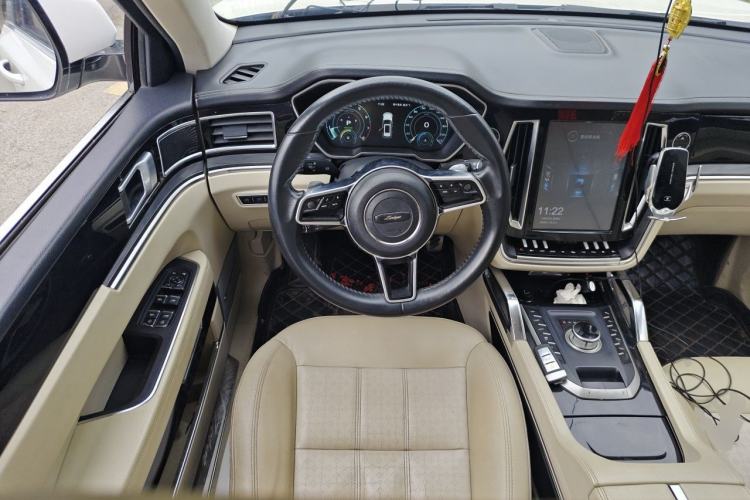 Used Zotye T700 2017 1.8T Dual-Clutch Prestige Model Steering Wheel