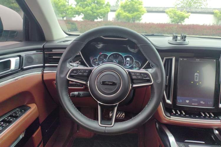 Used Zotye T700 2017 1.8T Dual-Clutch Flagship Model Steering Wheel
