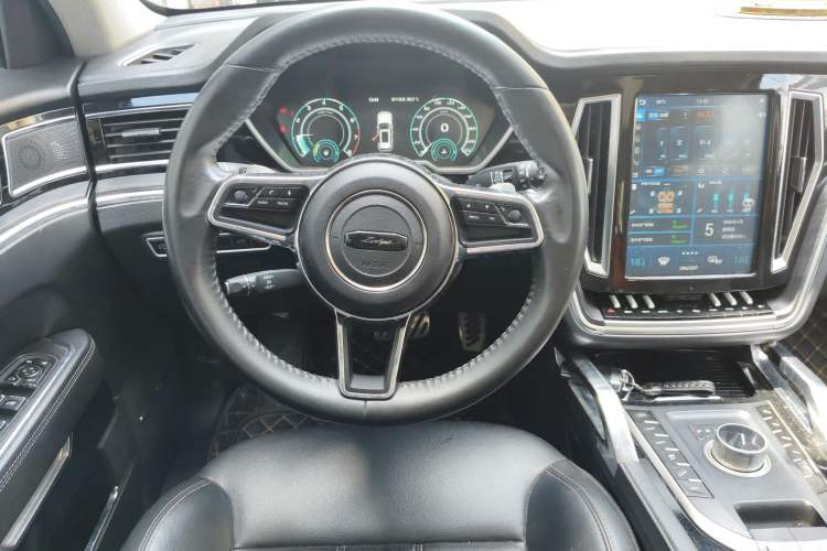 Used Zotye T700 2017 1.8T Dual-Clutch Luxury Model Steering Wheel