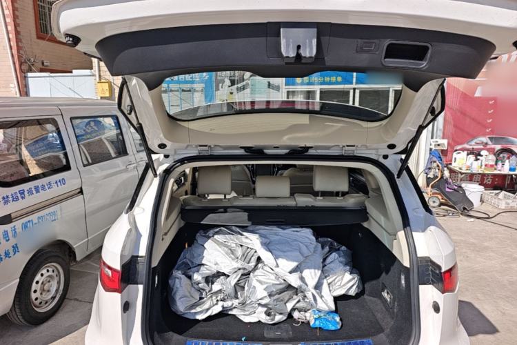 Used Zotye T700 2017 1.8T Manual Luxury Model Trunk