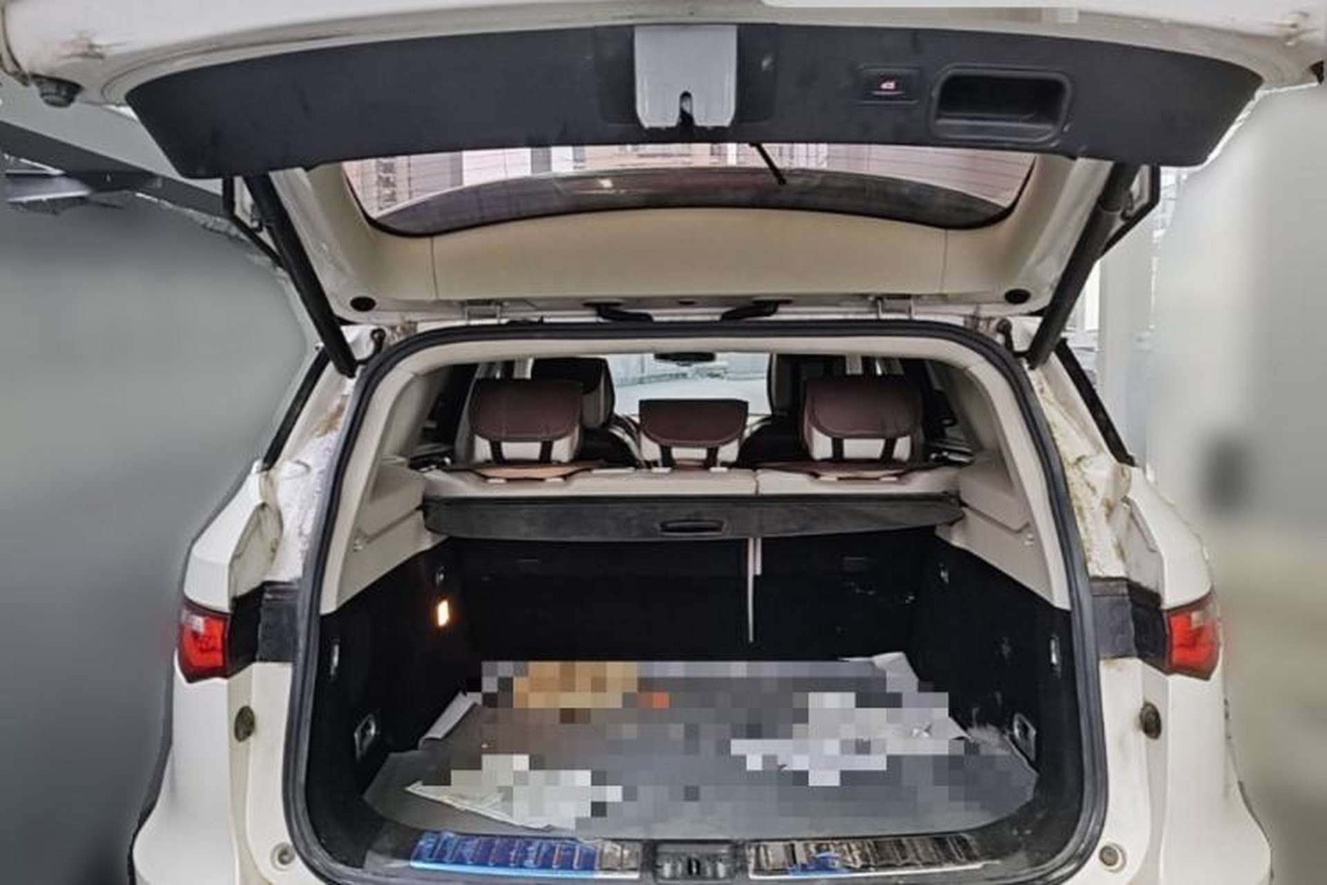 Used Zotye T700 2017 1.8T Dual-Clutch Prestige Model Trunk