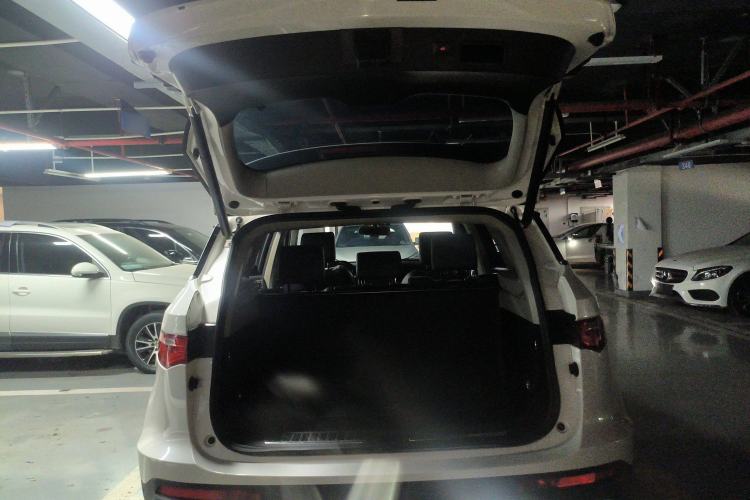 Used Zotye T700 2017 1.8T Dual-Clutch Flagship Model Trunk