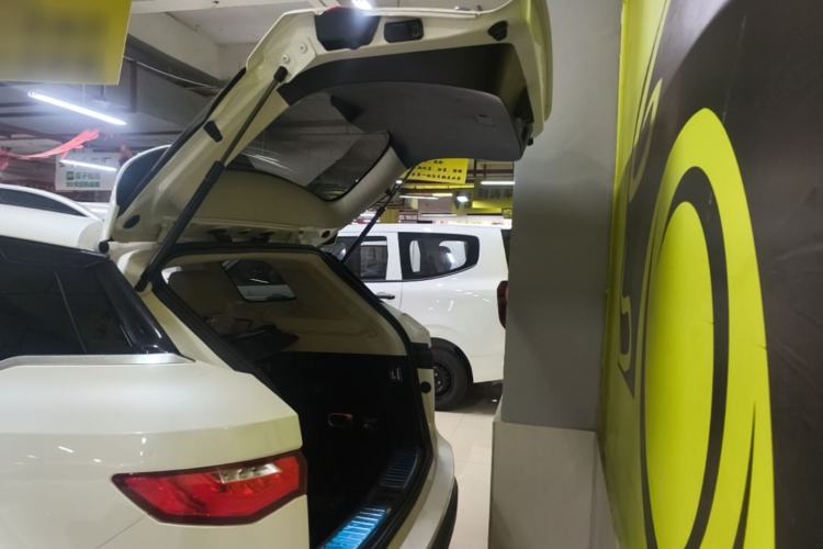 Used Zotye T700 2017 1.8T Manual Luxury Model Trunk