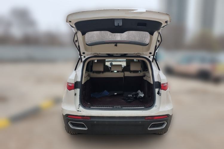 Used Zotye T700 2017 1.8T Dual-Clutch Luxury Model Trunk