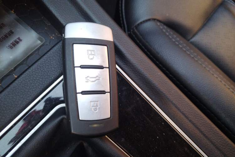 Used Zotye T700 2017 1.8T Manual Luxury Model Vehicle Key