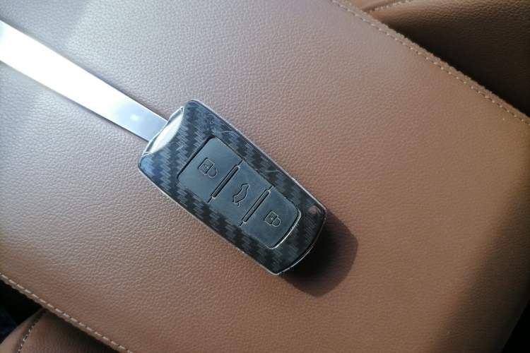 Used Zotye T700 2017 1.8T Manual Luxury Model Vehicle Key