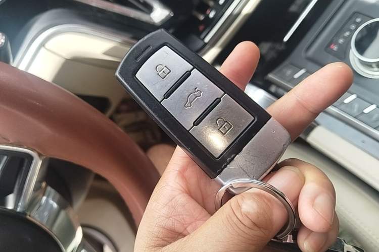 Used Zotye T700 2017 1.8T Dual-Clutch Prestige Model Vehicle Key