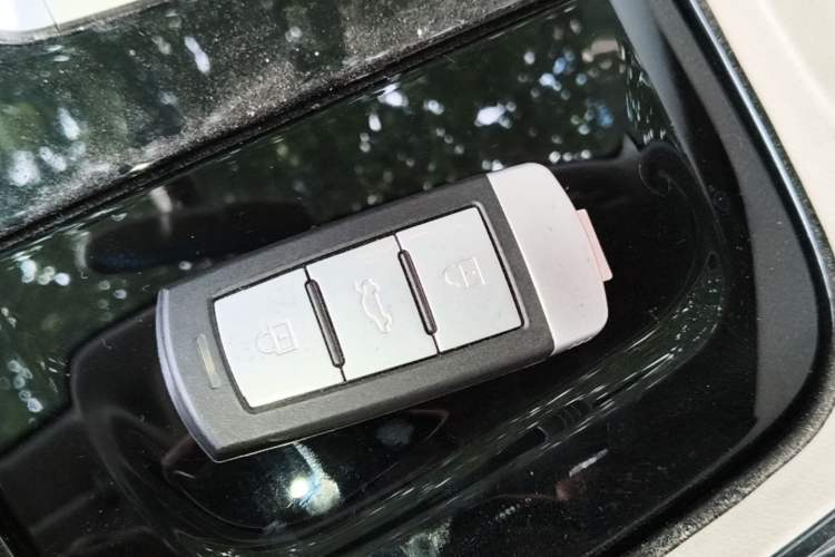 Used Zotye T700 2017 1.8T Dual-Clutch Prestige Model Vehicle Key