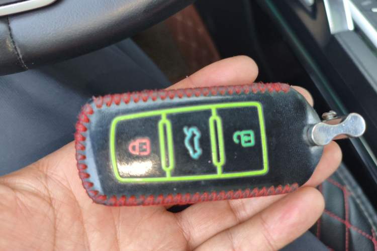Used Zotye T700 2017 1.8T Dual-Clutch Prestige Model Vehicle Key