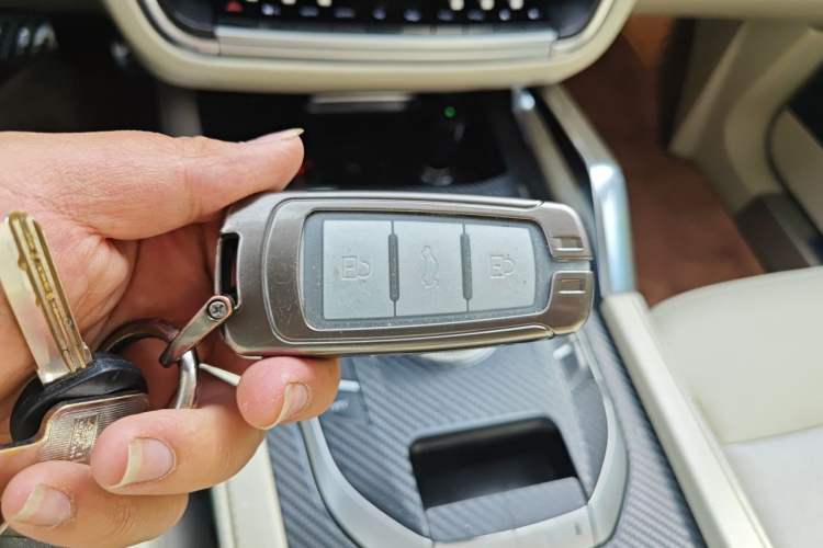 Used Zotye T700 2017 1.8T Dual-Clutch Prestige Model Vehicle Key