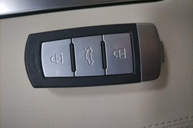 Used Zotye T700 2017 1.8T Dual-Clutch Luxury Model Vehicle Key