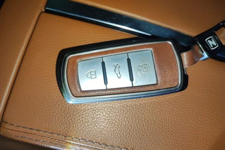 Used Zotye T700 2017 1.8T Dual-Clutch Prestige Model Vehicle Key