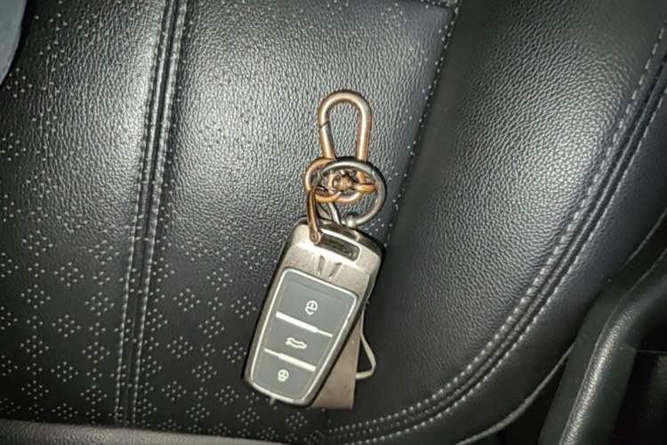 Used Zotye T700 2017 1.8T Dual-Clutch Prestige Model Vehicle Key