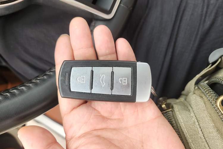 Used Zotye T700 2017 1.8T Dual-Clutch Luxury Model Vehicle Key