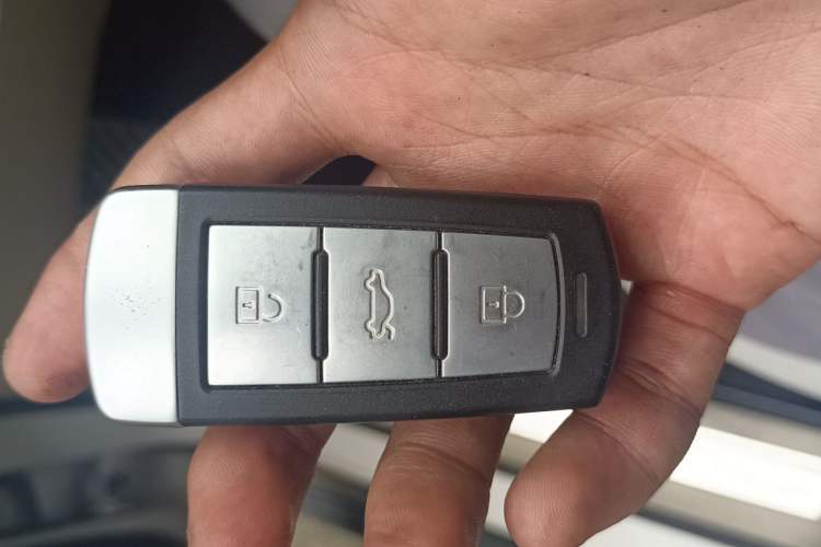 Used Zotye T700 2017 1.8T Dual-Clutch Prestige Model Vehicle Key
