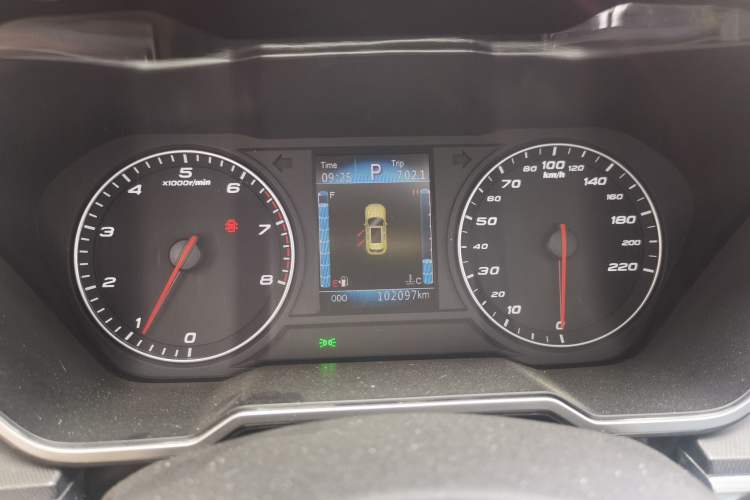 Used Zotye T800 2018 2.0T Automatic Luxury Connected 7-Seater Instrument Cluster