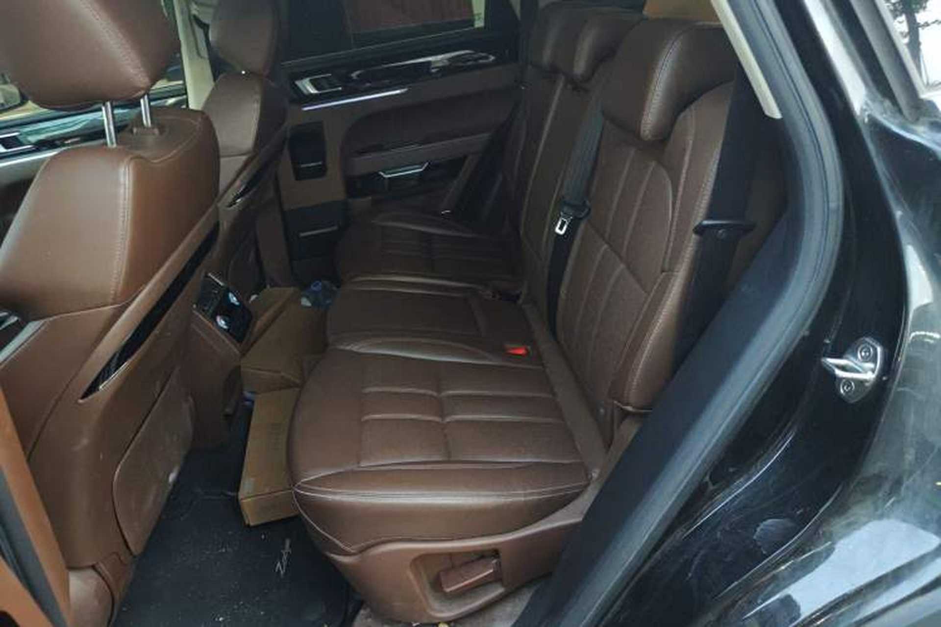 Used Zotye T800 2018 2.0T Automatic Luxury Connected 7-Seater Left Rear Seat