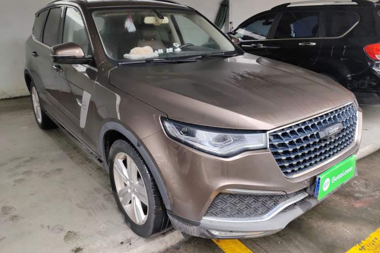 Used Zotye T800 2018 2.0T Automatic Prestige Smart Connectivity 7-Seater Front Right 45 Deg