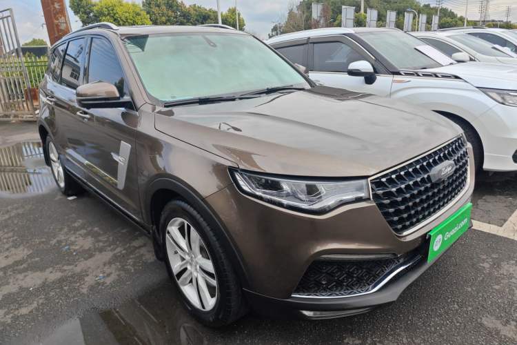 Used Zotye T800 2018 2.0T Automatic Prestige Smart Connectivity 7-Seater Front Right 45 Deg