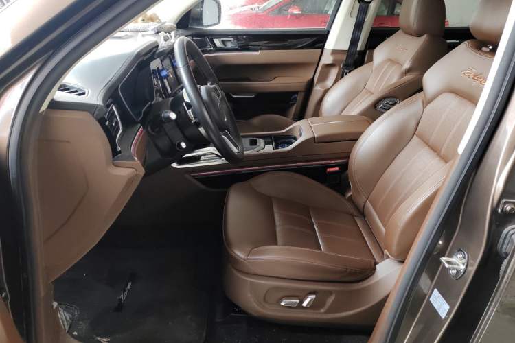 Used Zotye T800 2018 2.0T Automatic Prestige Smart Connectivity 7-Seater Left Front Seat