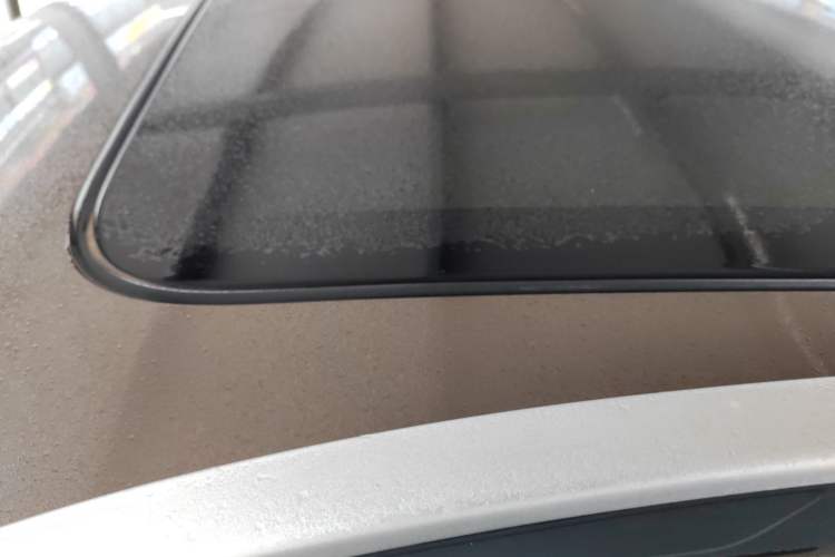 Used Zotye T800 2018 2.0T Automatic Prestige Smart Connectivity 7-Seater Roof