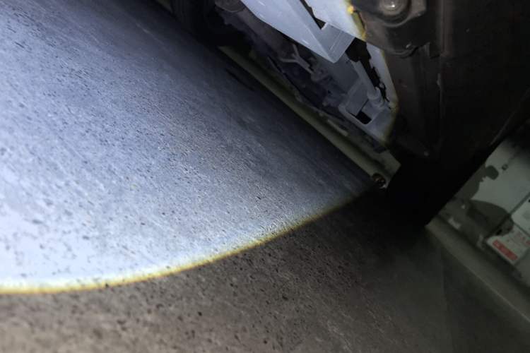 Used Zotye T800 2018 2.0T Automatic Prestige Smart Connectivity 7-Seater Chassis Rear Right