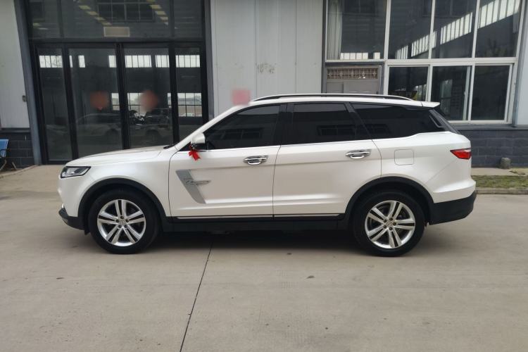 Used Zotye T800 2018 2.0T Automatic Prestige Smart Connectivity 7-Seater Exterior 5