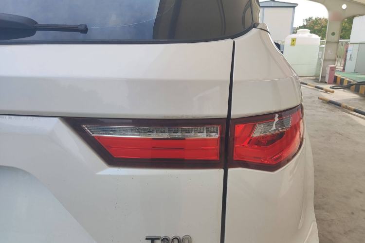 Used Zotye T800 2018 2.0T Automatic Prestige Smart Connectivity 7-Seater Exterior 6