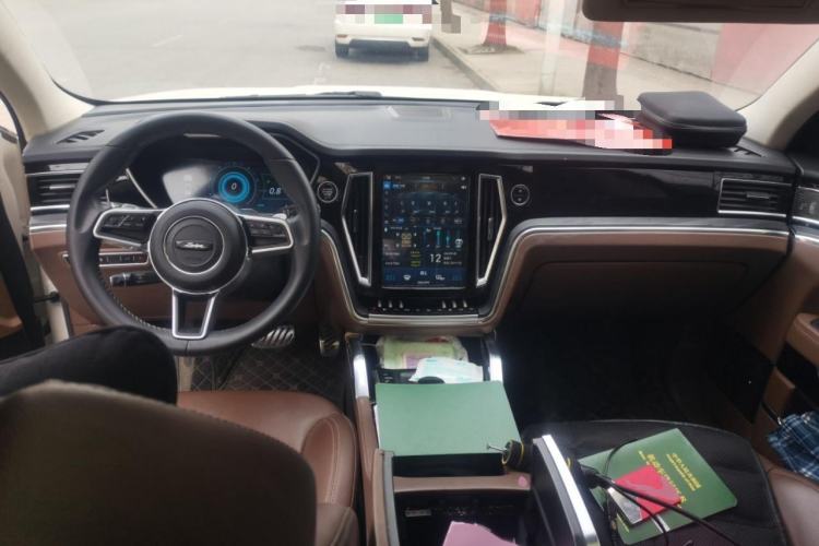Used Zotye T800 2018 2.0T Automatic Flagship Smart Connectivity 7-Seater Interior 2