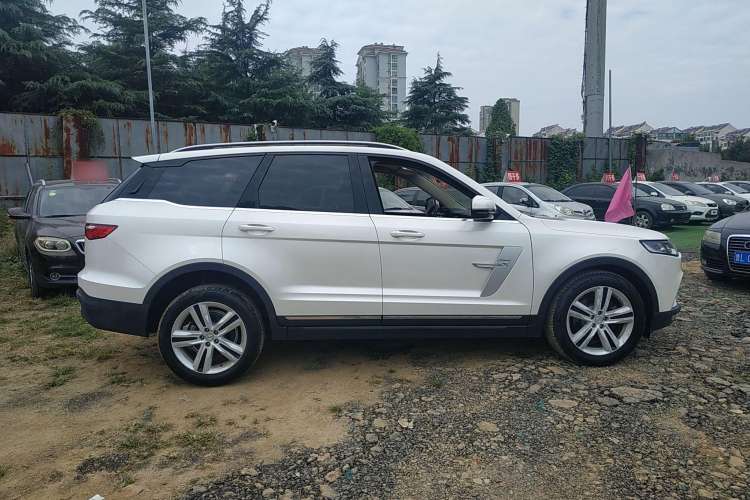 Used Zotye T800 2018 2.0T Automatic Luxury Connected 7-Seater Right Side