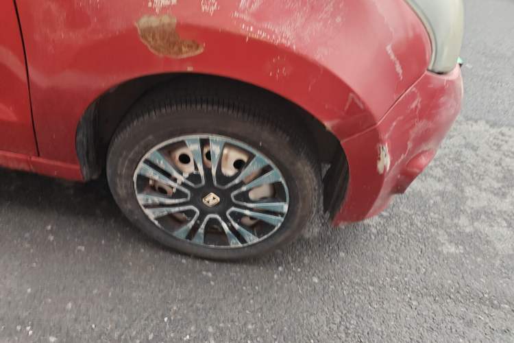Used Zotye Z100 2013 1.0L Comfort Model Right Front Wheel Hub