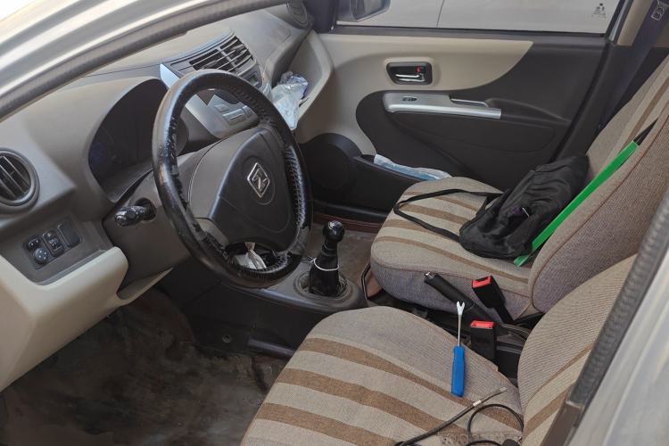 Used Zotye Z100 2013 1.0L Comfort Model Left Front Seat
