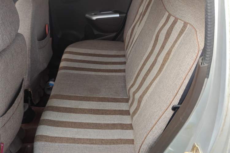 Used Zotye Z100 2013 1.0L Comfort Model Left Rear Seat