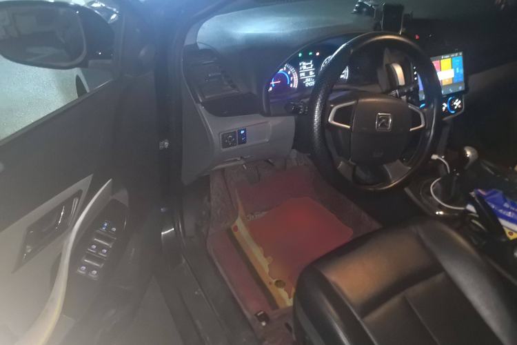 Used Zotye Z300 2012 1.5L Manual Elite Edition Driver Seat