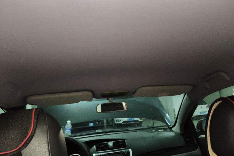 Used Zotye Z300 2012 1.5L Manual Elite Edition Headliner