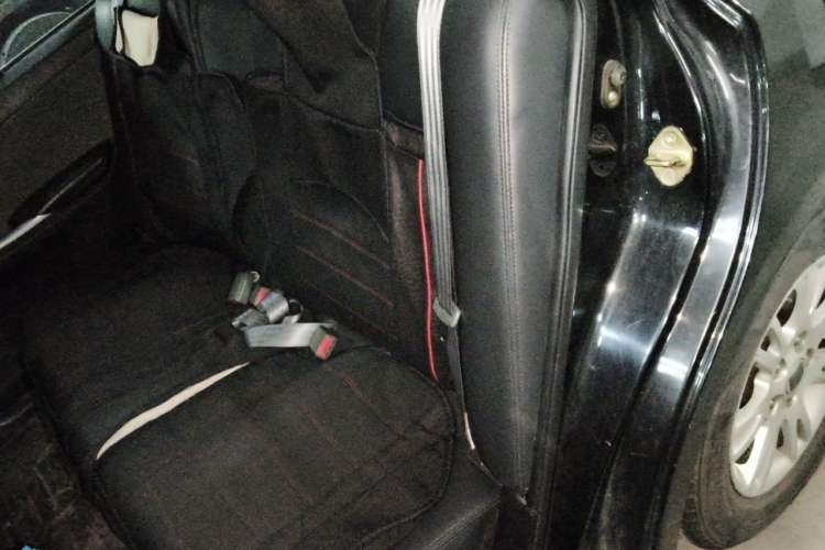Used Zotye Z300 2012 1.5L Manual Elite Edition Left Rear Seat
