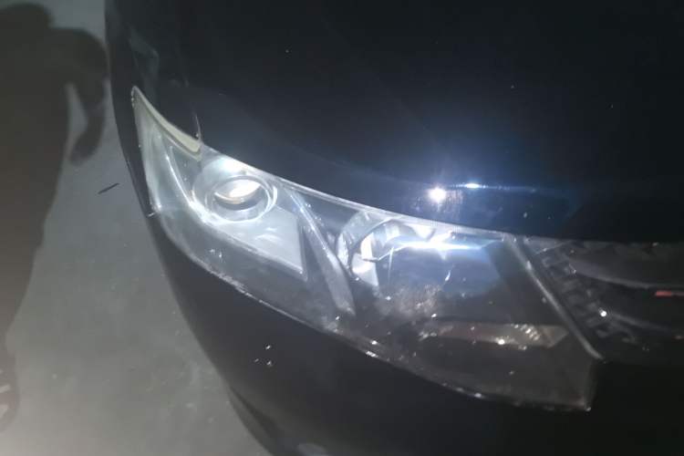 Used Zotye Z300 2012 1.5L Manual Elite Edition Right Front Headlight