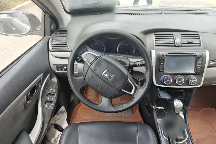Used Zotye Z300 2012 1.5L Manual Elite Edition Steering Wheel