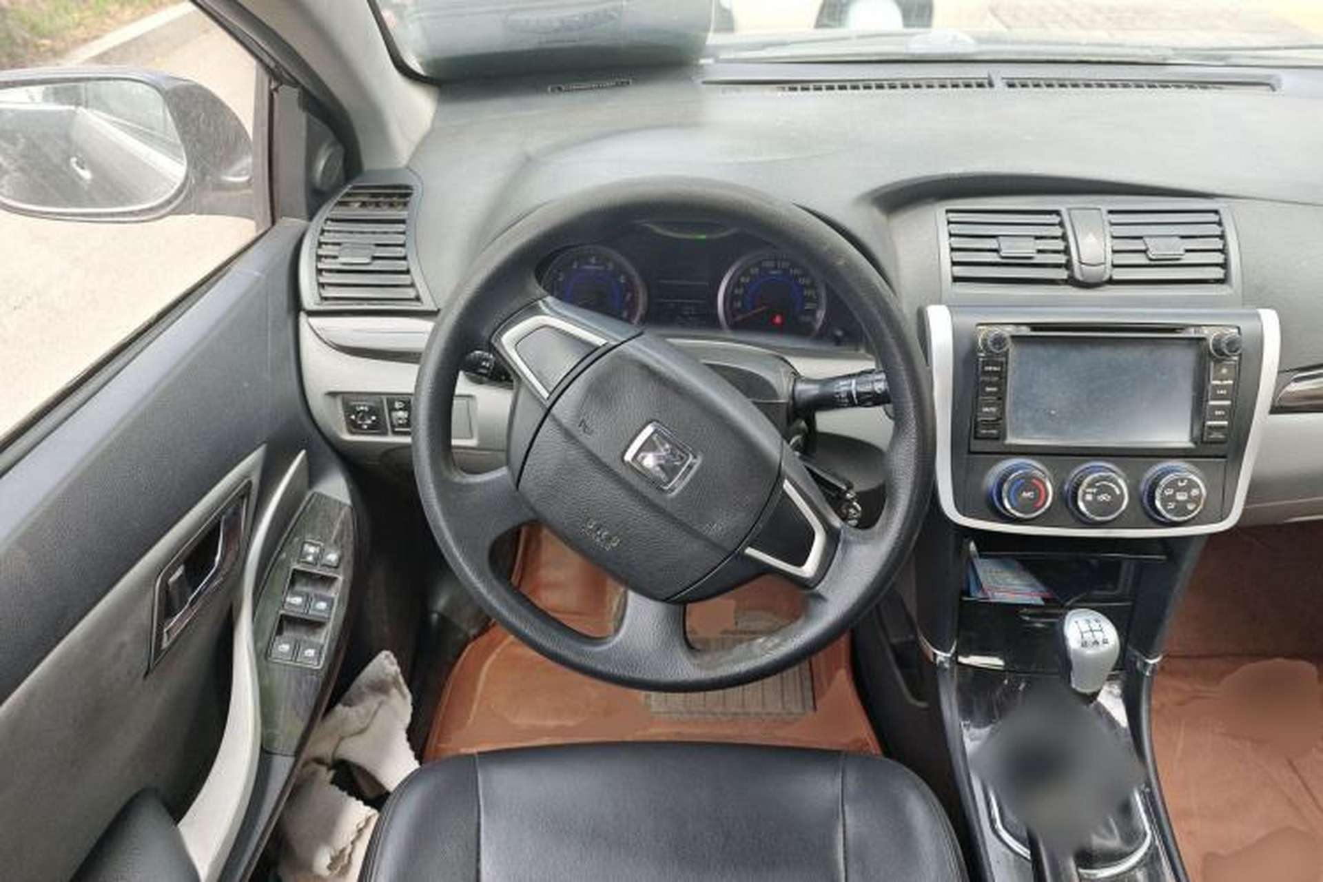 Used Zotye Z300 2012 1.5L Manual Elite Edition Steering Wheel