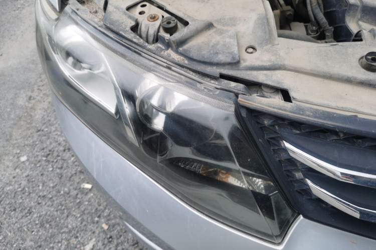 Used Zotye Z300 2012 1.5L Manual Comfort Edition Right Front Headlight