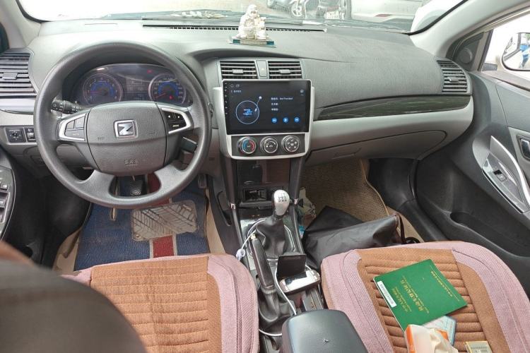 Used Zotye Z300 2012 1.5L Manual Elite Edition Center Console