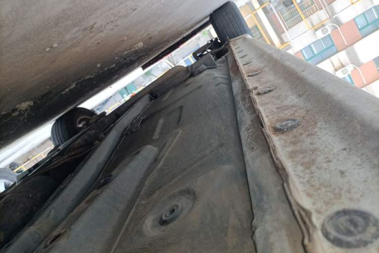 Used Zotye Z300 2012 1.5L Manual Comfort Edition Chassis Front Right