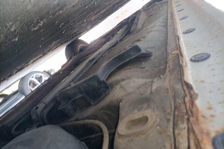 Used Zotye Z300 2012 1.5L Manual Comfort Edition Chassis Rear Left